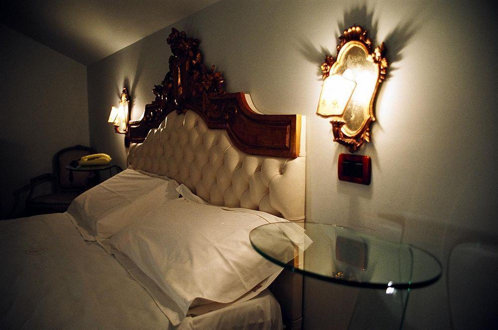 Albergo Le Case Macerata Exteriör bild