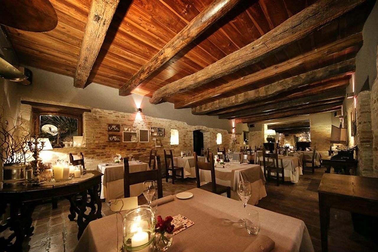 Albergo Le Case Macerata Exteriör bild