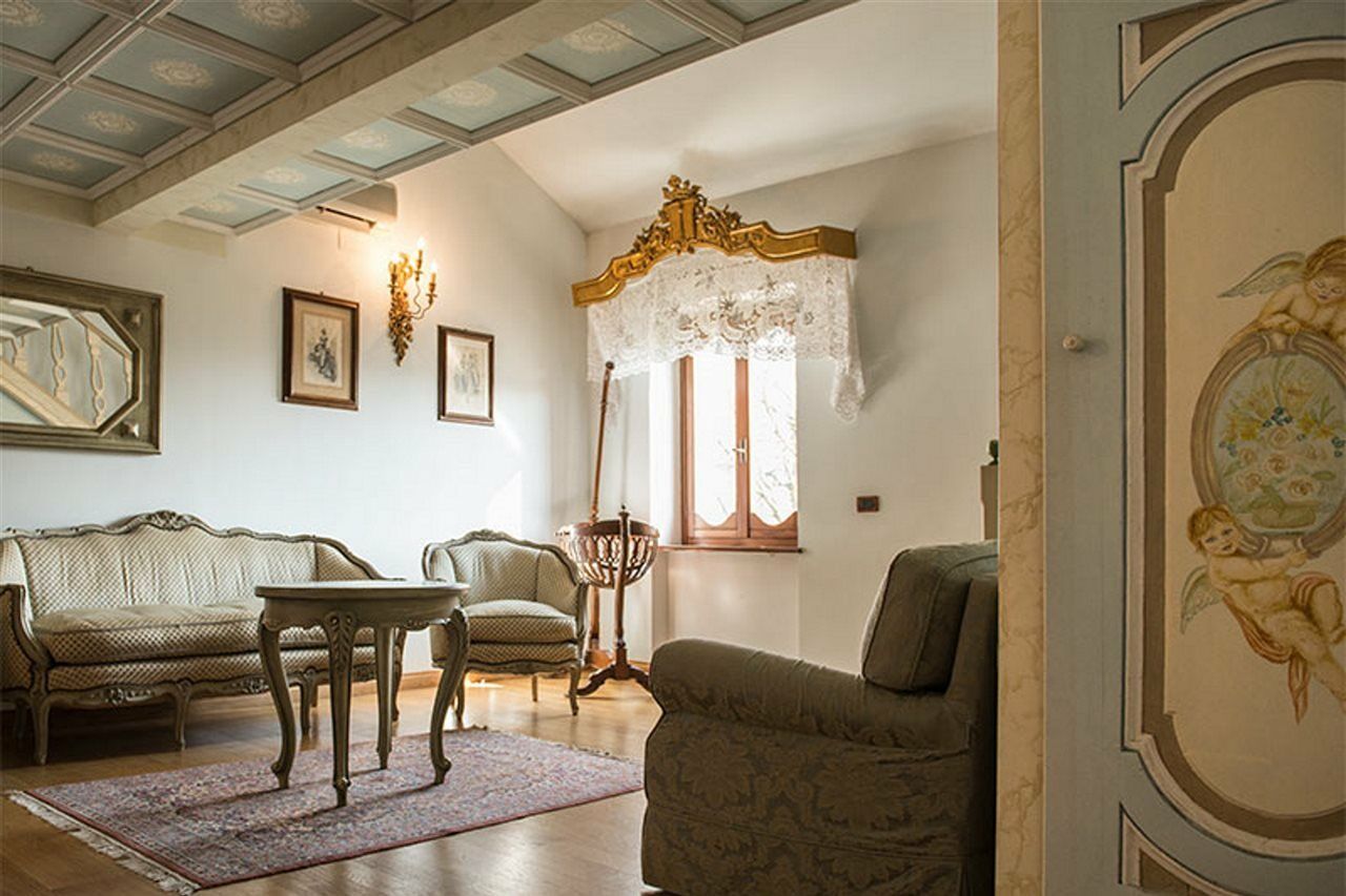 Albergo Le Case Macerata Exteriör bild